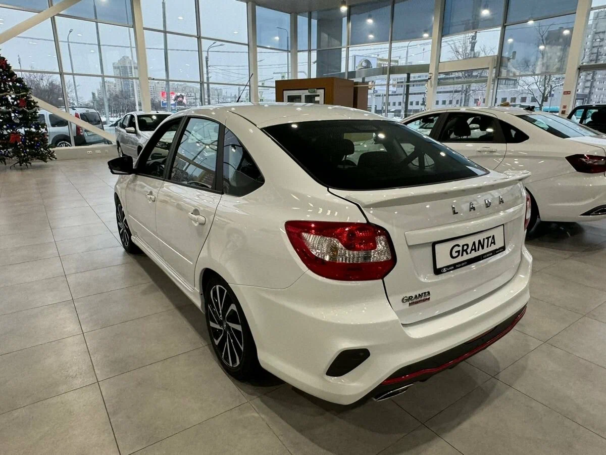 Lada Granta Sport Лифтбек в Тюмень - фото №4