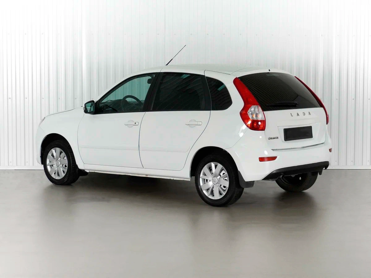 Lada Granta Хэтчбек в Тюмень - фото №2